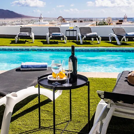 Great View - Luxury With Sea View * Πλάγια Μπλάνκα