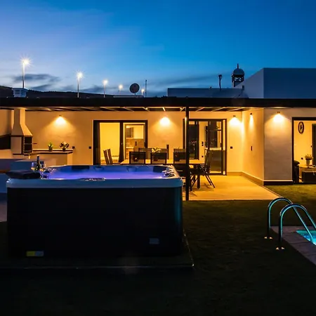 Great View - Luxury With Sea View * פלאיה בלנקה