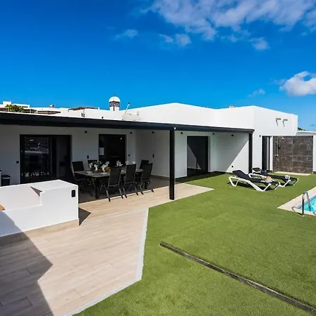 Great View - Luxury With Sea View דירה פלאיה בלנקה